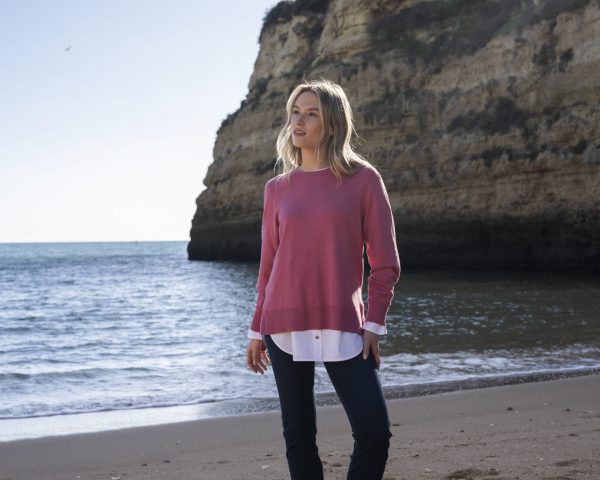 Marble 7530 Relaxed fit round neck sweater with high low hem - Image 2
