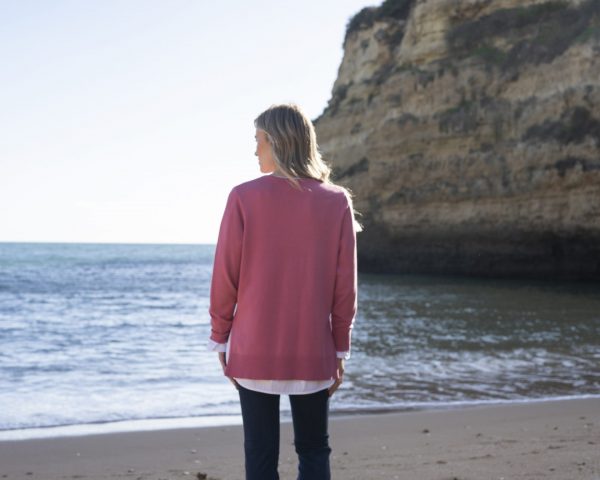 Marble 7530 Relaxed fit round neck sweater with high low hem - Image 3