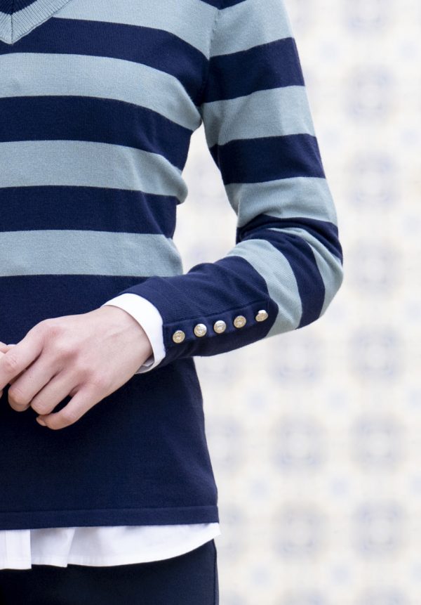 Marble 8018 Classic fit sweater with v neck and cuff placket with Marble branded buttons - Image 4