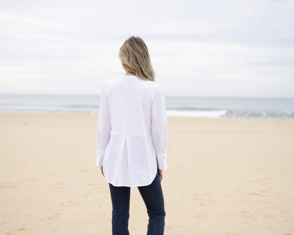 Marble 8147 Round neck relaxed fit top with shirt tail and exaggerated cuff - Image 9