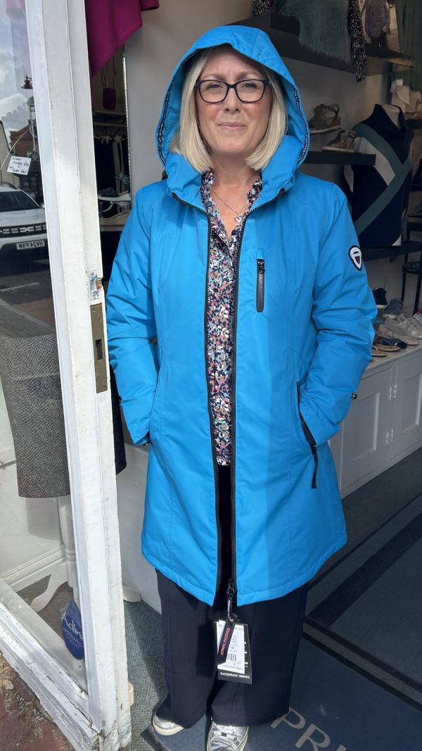 Normann waterproof raincoat - Image 3