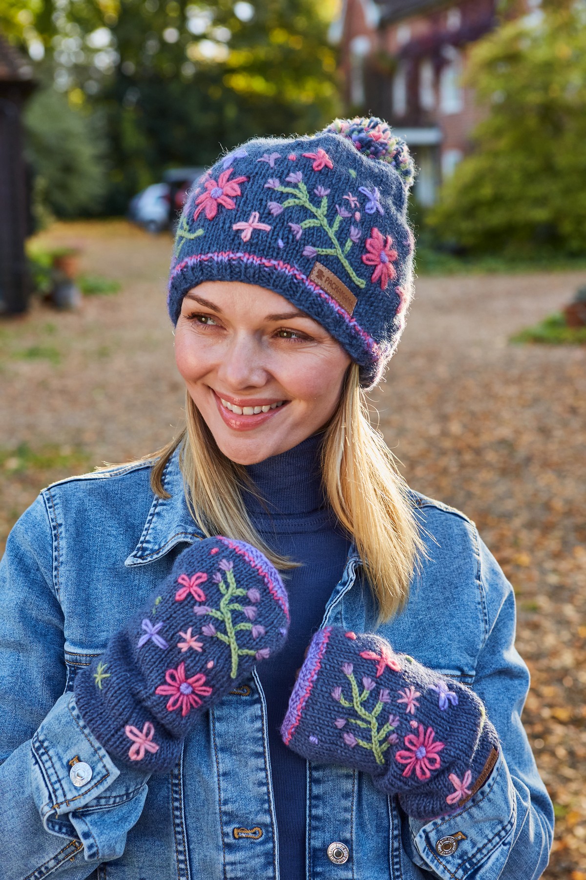 Pachamama Hampton Court Bobble Beanie - Image 3