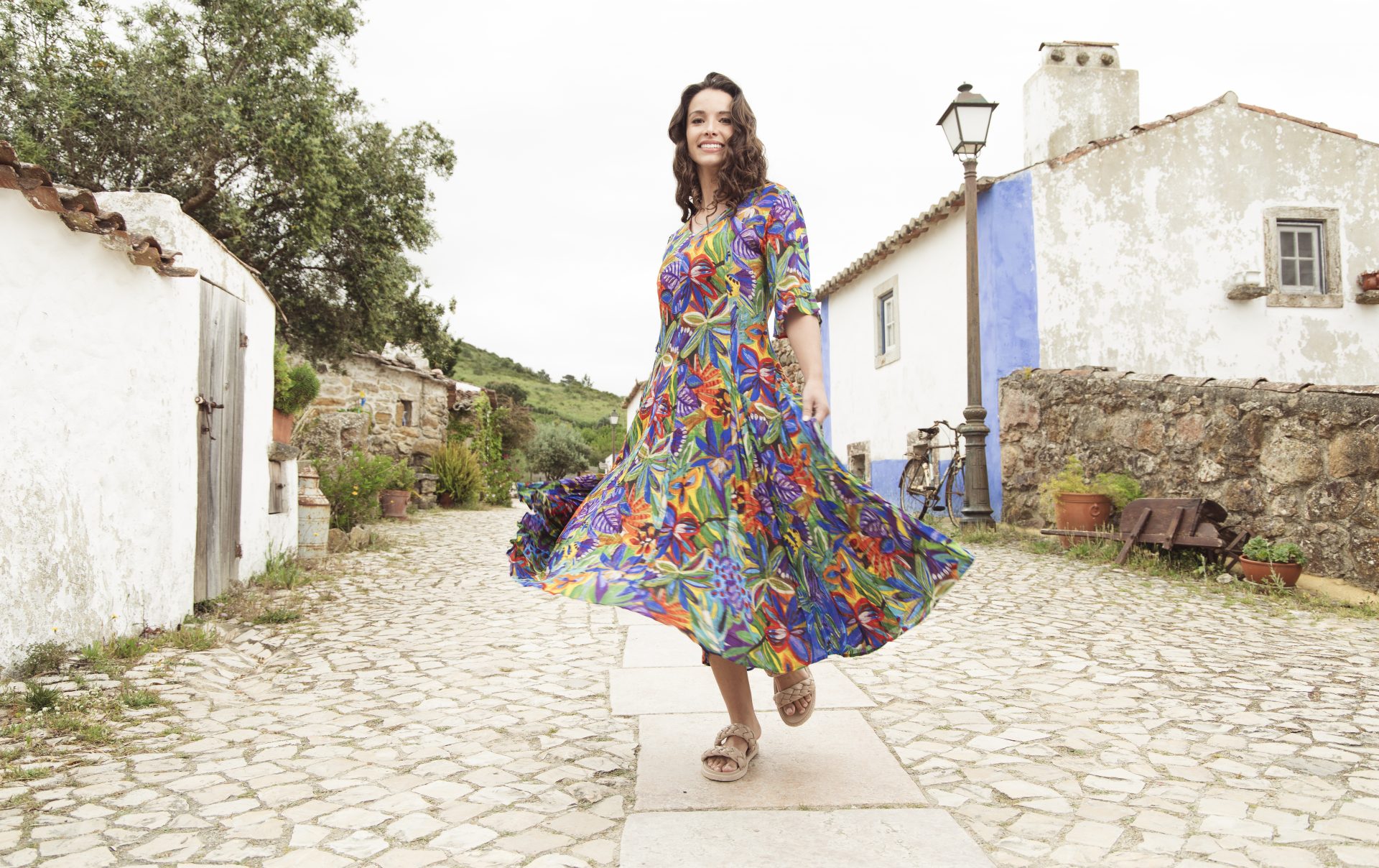 Orientique Zapallar Lightweight 100% Rayon godet short sleeved dress - Image 11